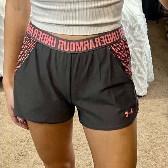 2 pairs Under Armour shorts - Picture 3 of 5